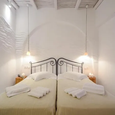호텔 Galini Naxos City